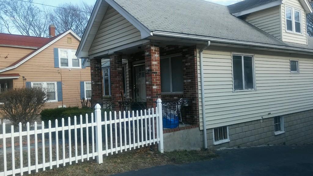 1193 Salem St - Photo 1