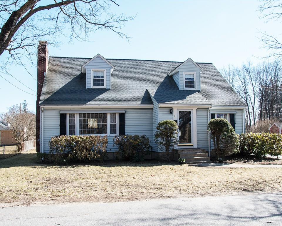 11 Bristol Ave - Photo 1