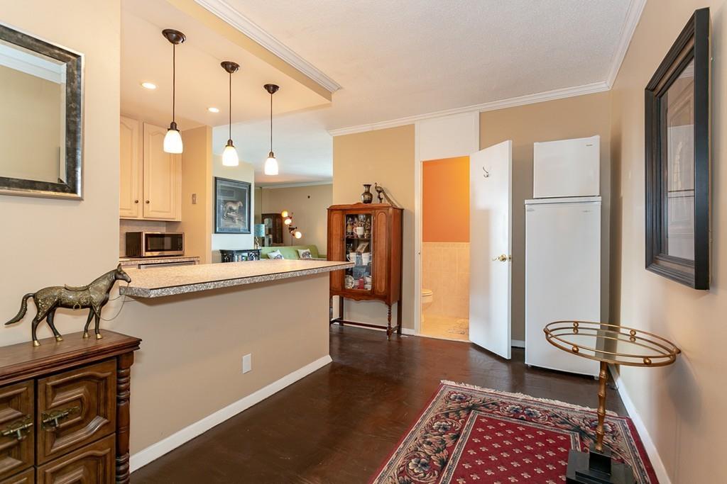 85 East India Row - Photo 1
