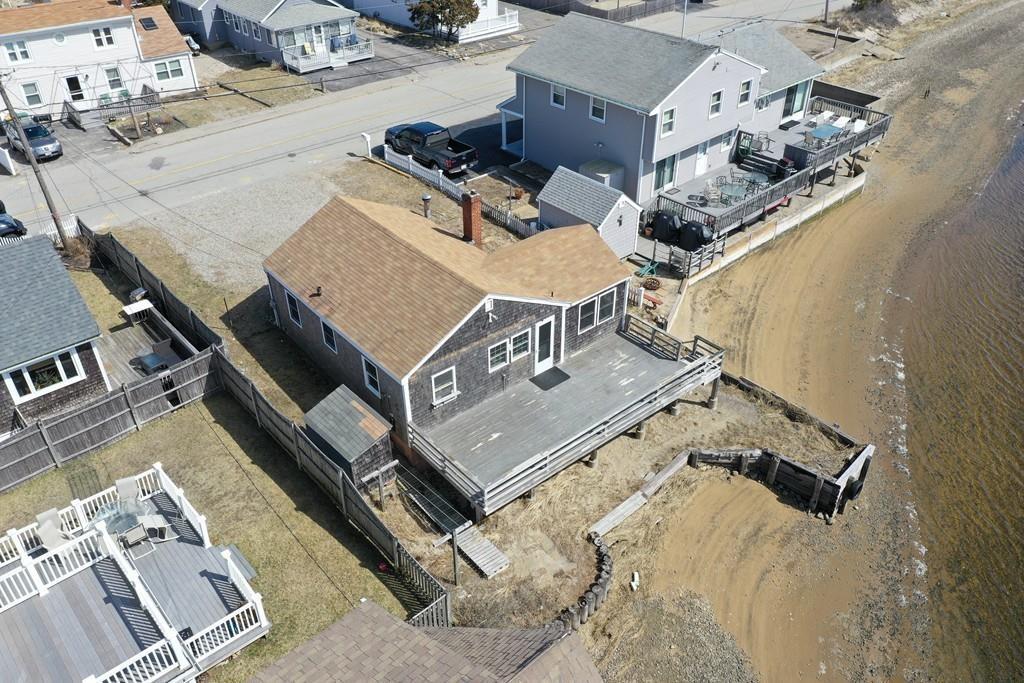138 River St - Photo 1