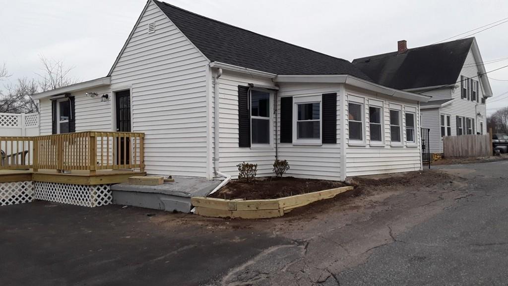 8 Charles St - Photo 1