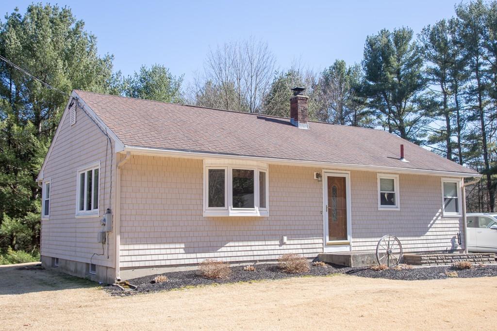 206 Stebbins Street - Photo 1