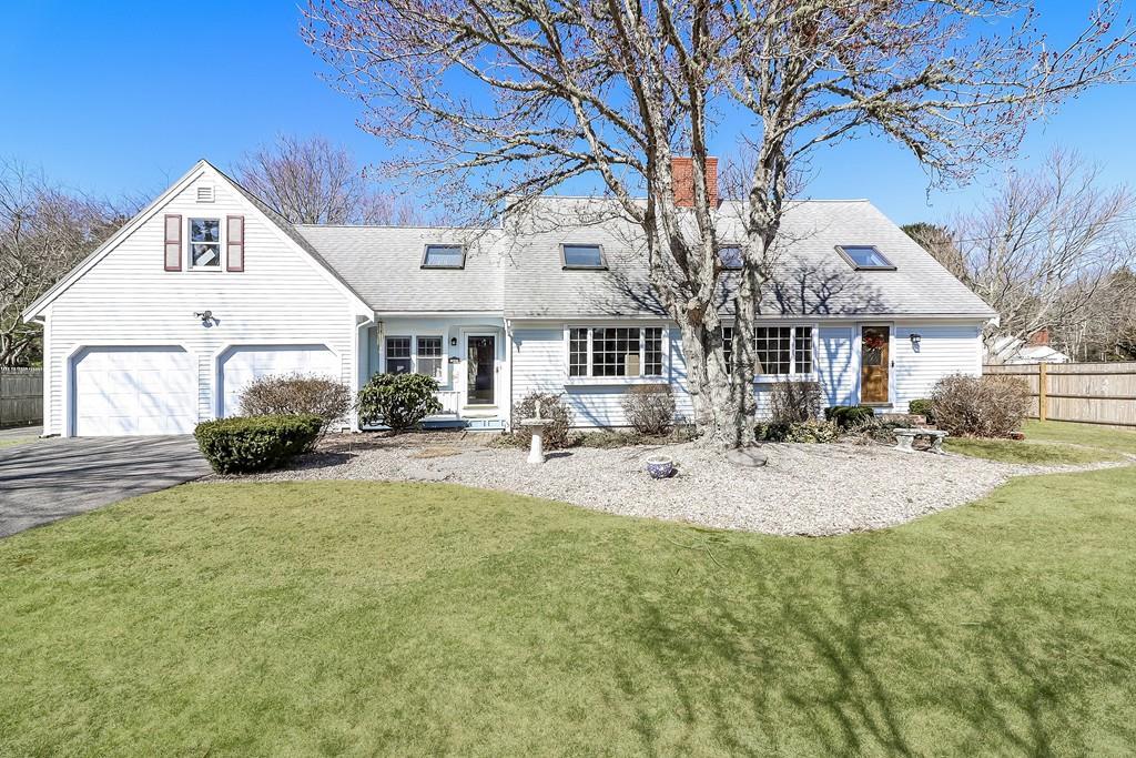 23 Carol Avenue - Photo 1
