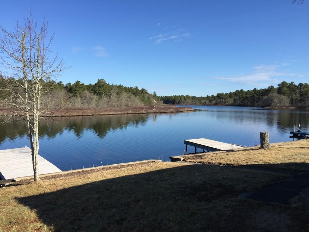 5 Agawam Dr - Photo 1