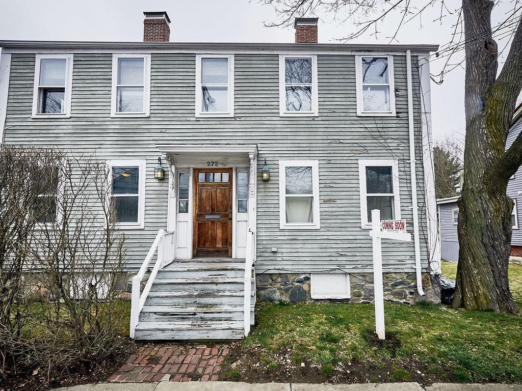 272 N Harvard St - Photo 1