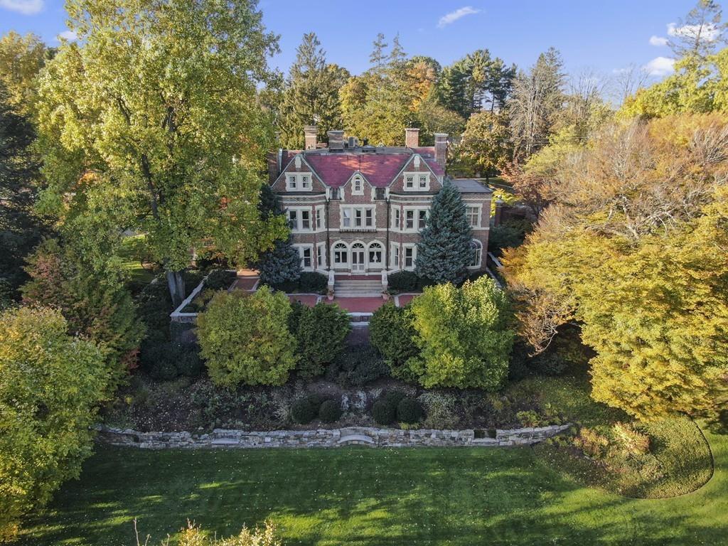 80 Seaver St - Photo 1