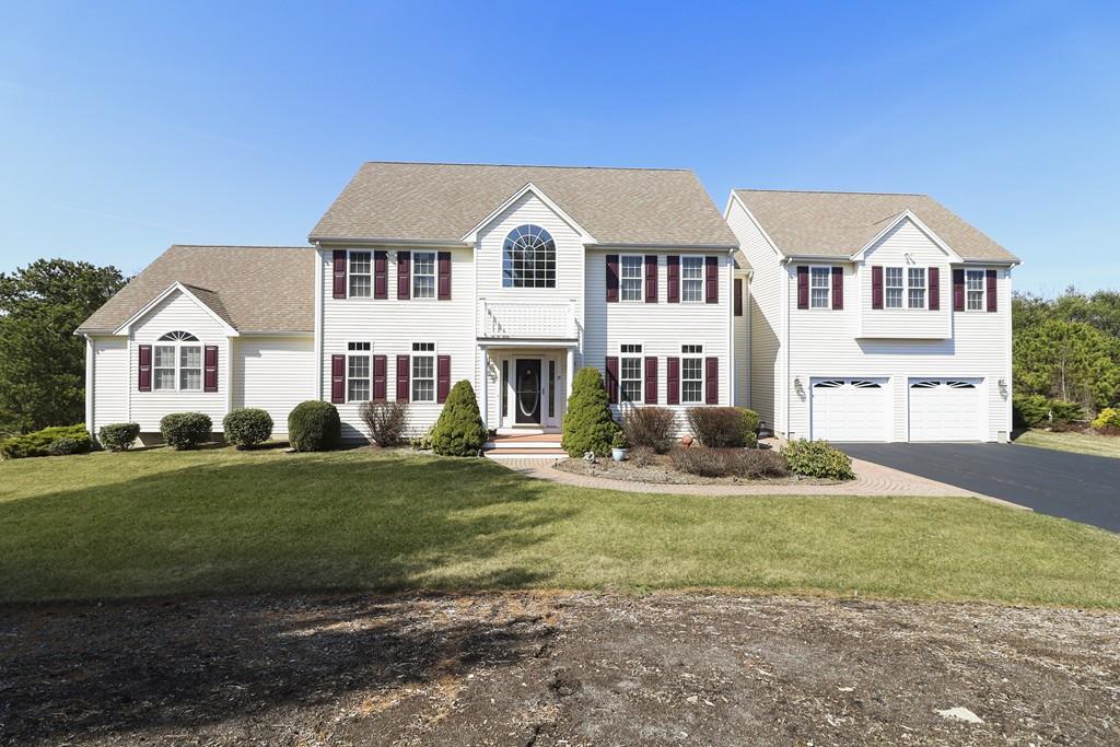 19 Dundee Way - Photo 1