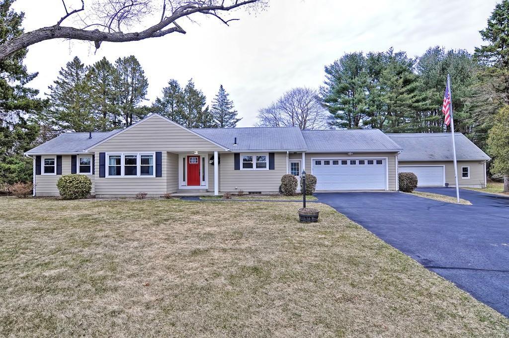 555 Read Street - Photo 1