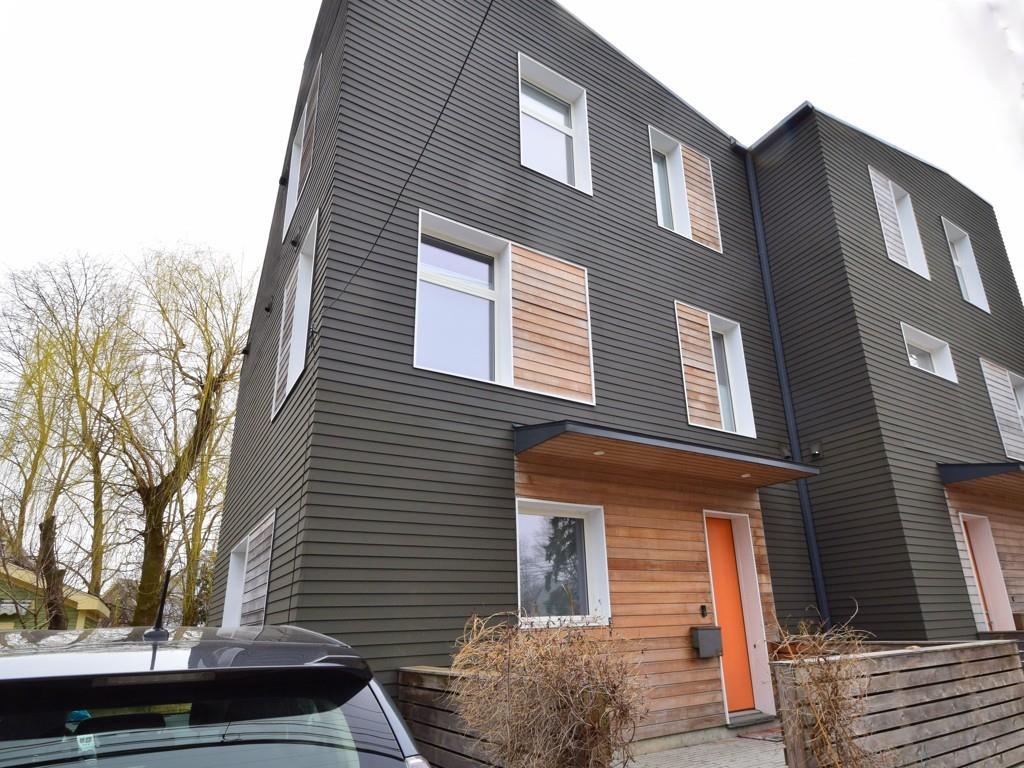 64 Catherine St - Photo 1