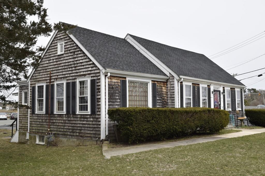 137 Main St - Photo 1