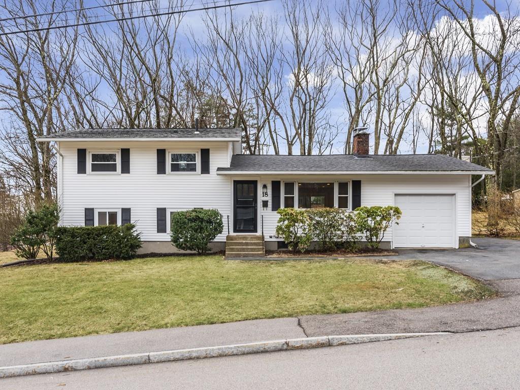 18 Pamela Rd - Photo 1