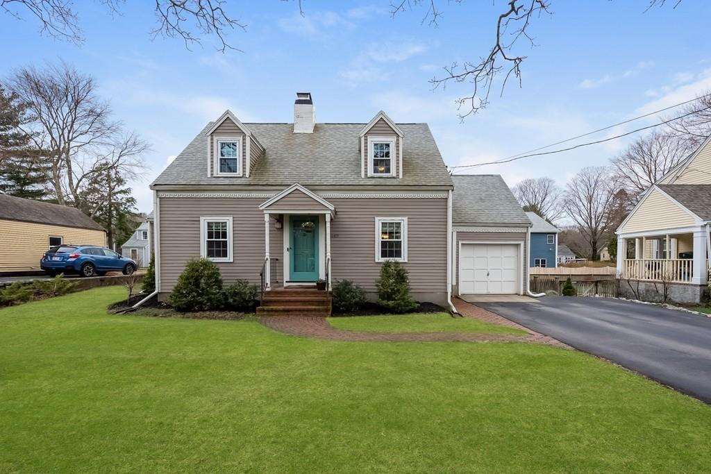 549 Chestnut Street - Photo 1