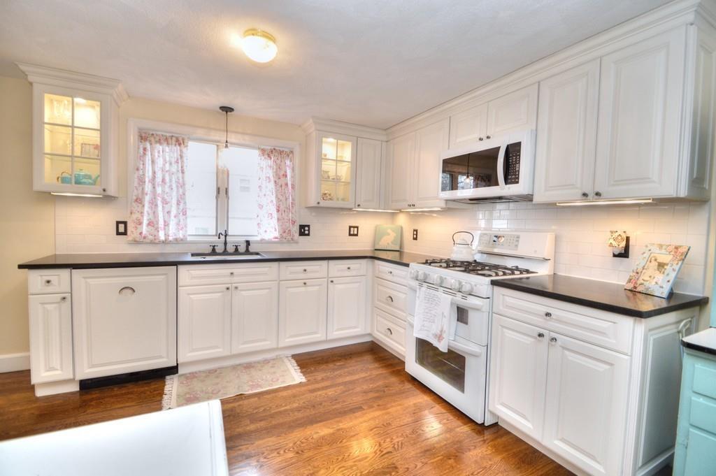 5 Oak Street - Photo 1