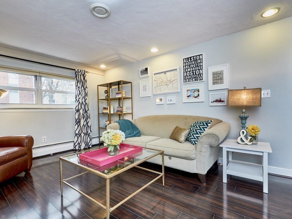 15 Commonwealth Ct - Photo 1