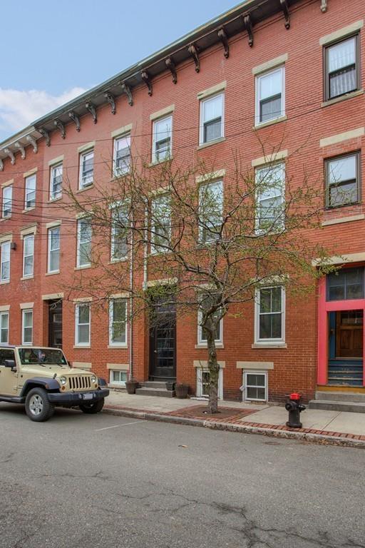 11 Medford St - Photo 1