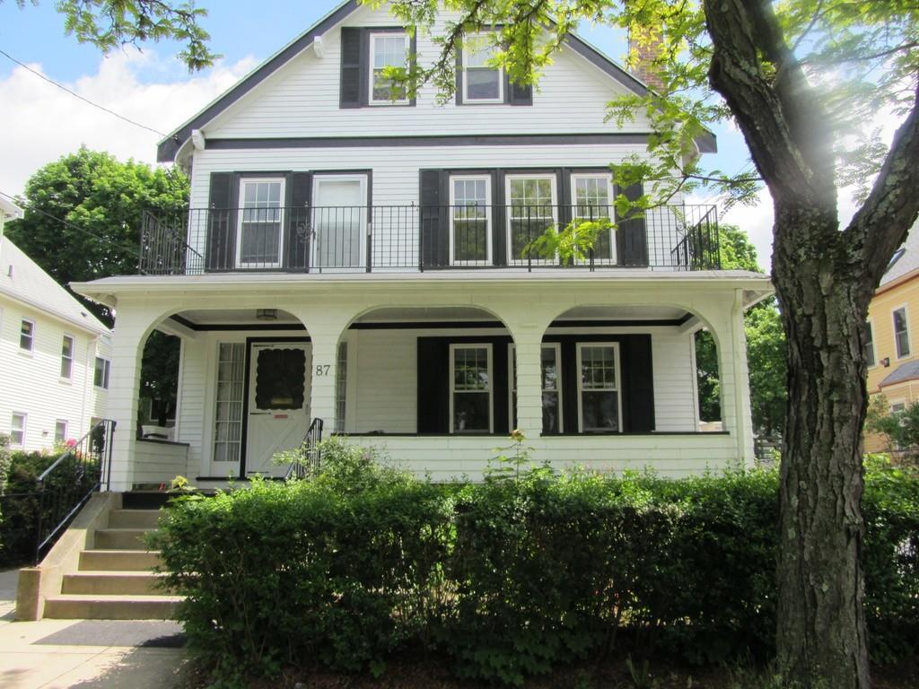 87 Harlow St - Photo 1