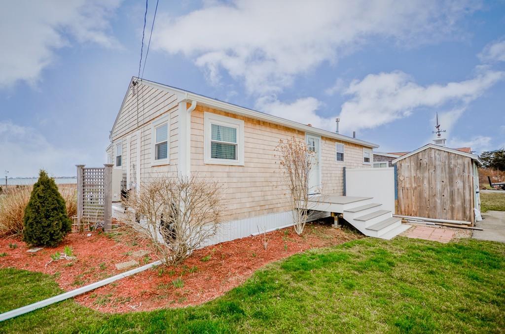 104 Balsam St - Photo 1
