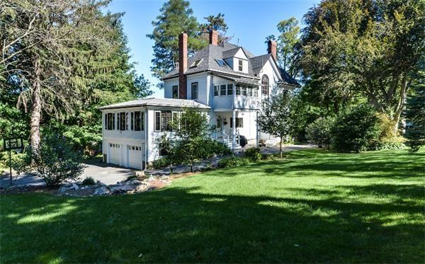 7 Longfellow Rd - Photo 1