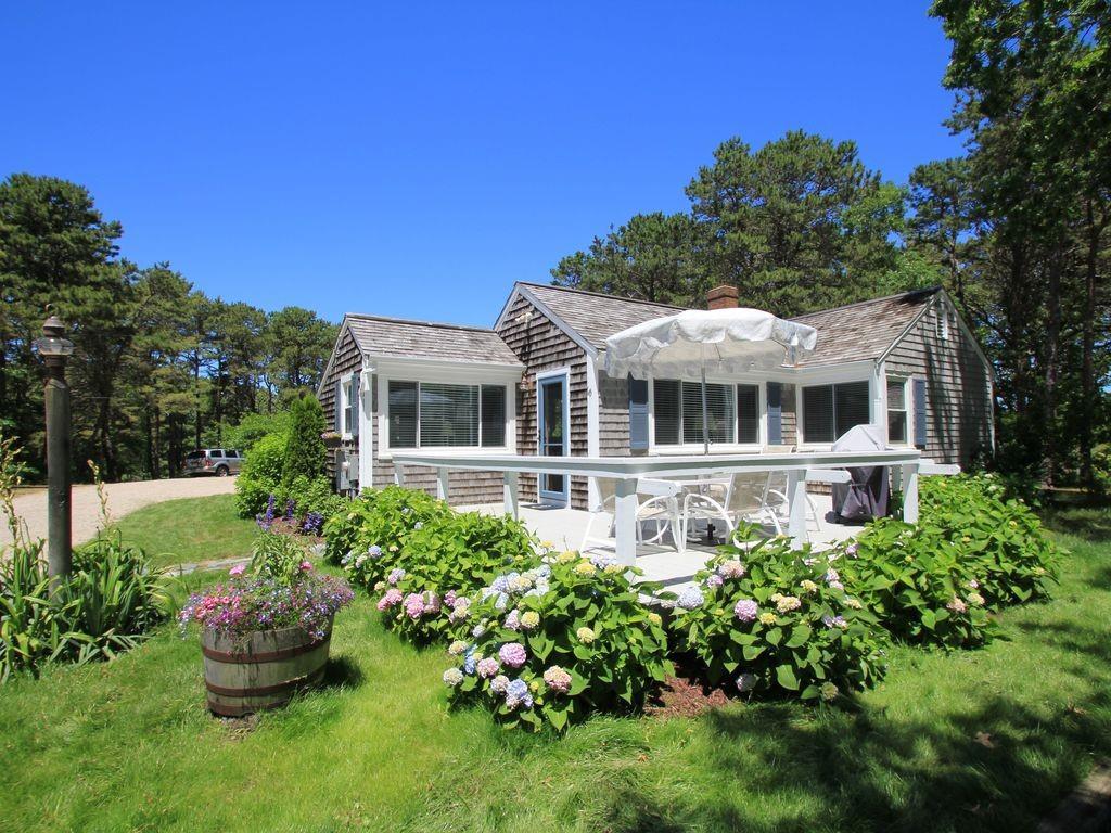 160 Marston - Photo 1
