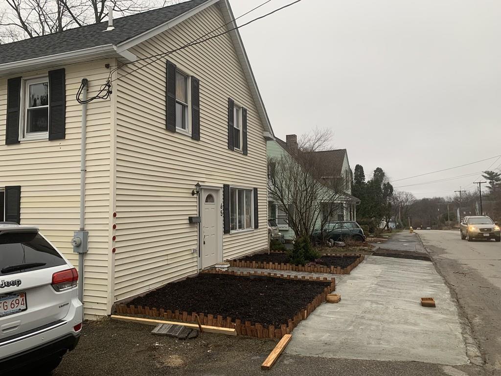 65 E Mountain St - Photo 1
