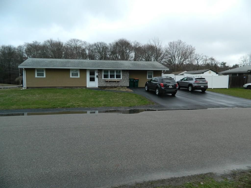 4 Bradford St - Photo 1