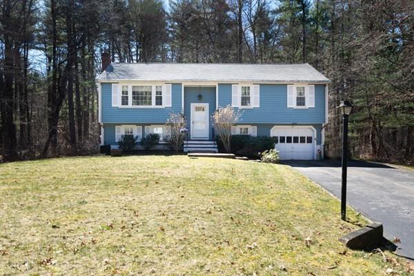 51 Larchmont Ln - Photo 1