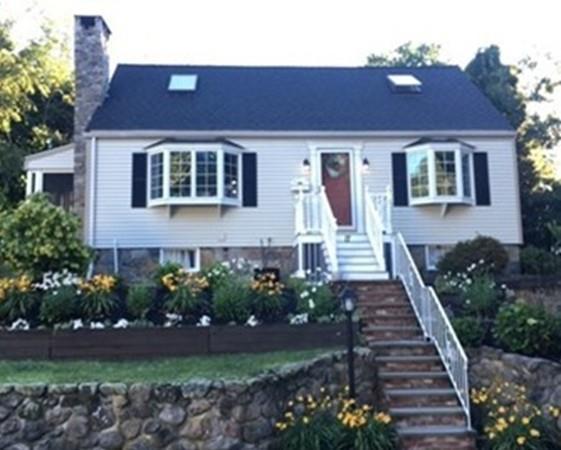 17 Belleaire Avenue - Photo 1