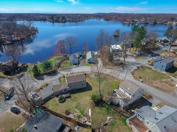 49 Lambert Avenue - Photo 1
