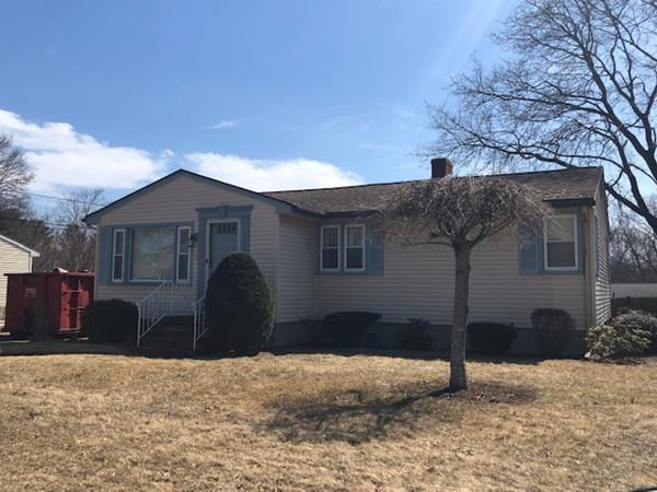 30 Angela Ave - Photo 1