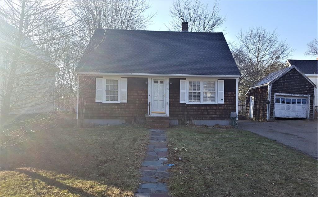 15 Dean St - Photo 1