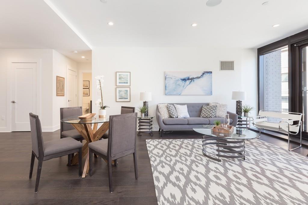 14 West Broadway - Photo 1