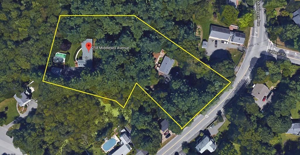 258 & 260 Middlesex Ave - Photo 1
