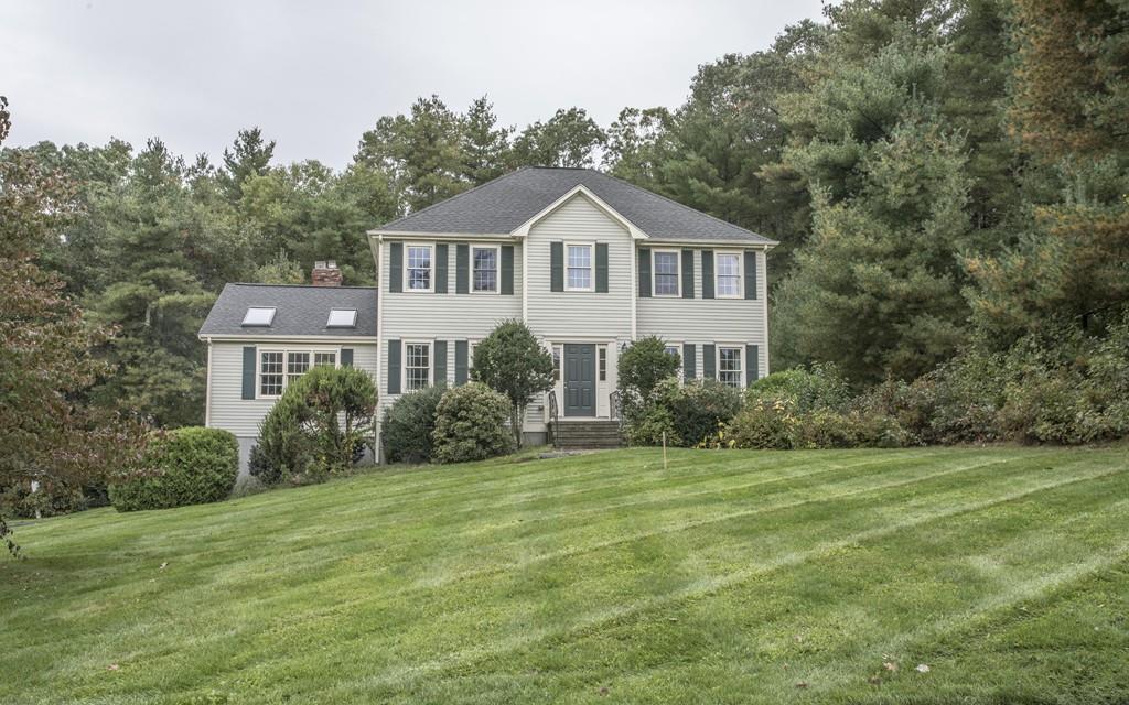 5 Sheehan Way - Photo 1
