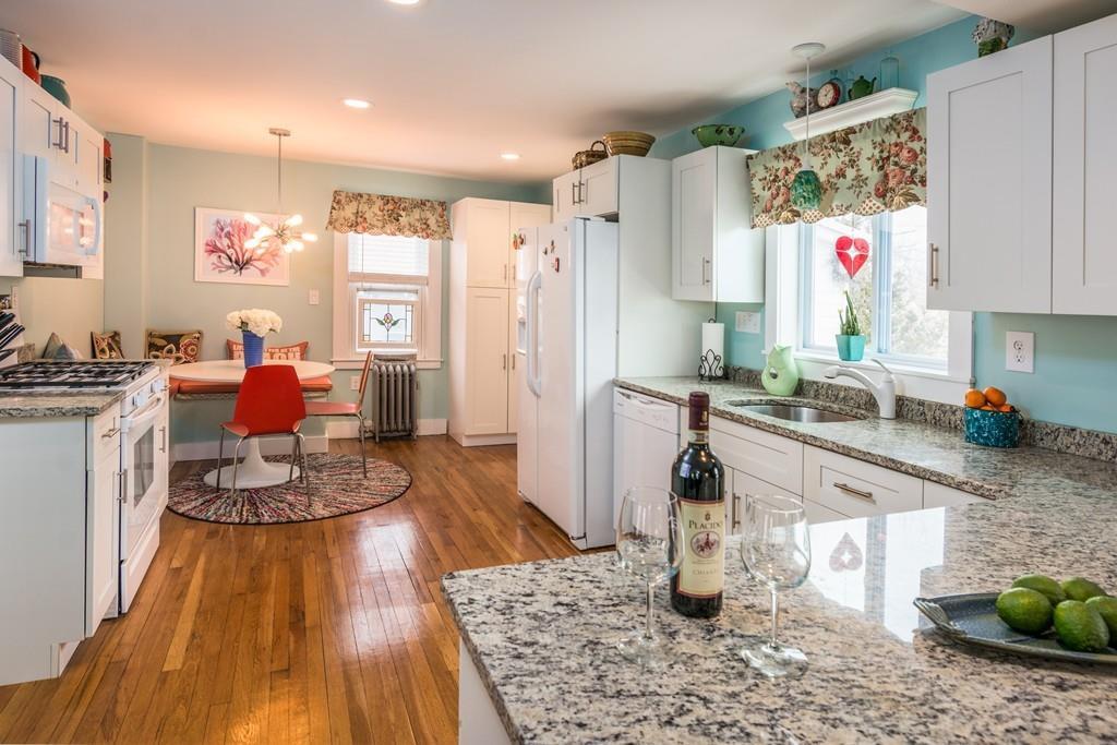 580 Nantasket - Photo 1