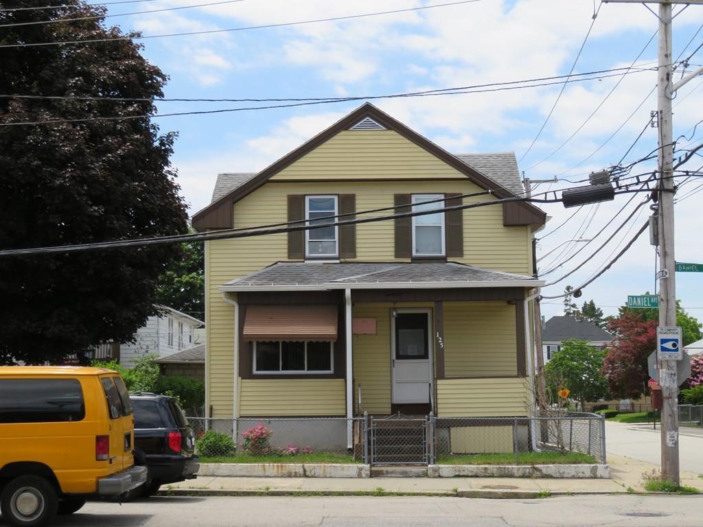 125 Daniel Ave - Photo 1