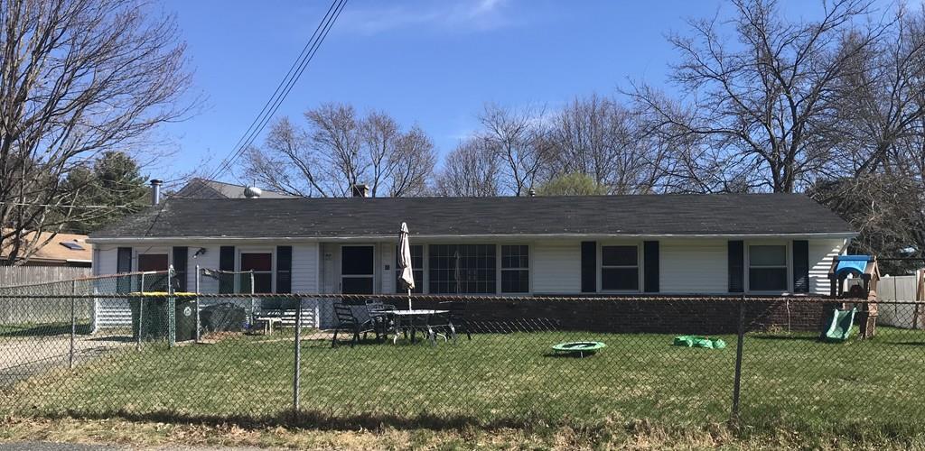 42 Caroline Dr - Photo 1