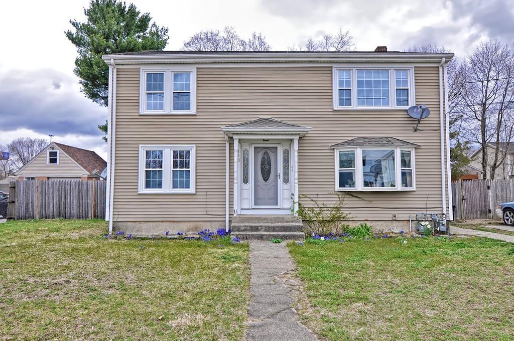 110 Scott St - Photo 1