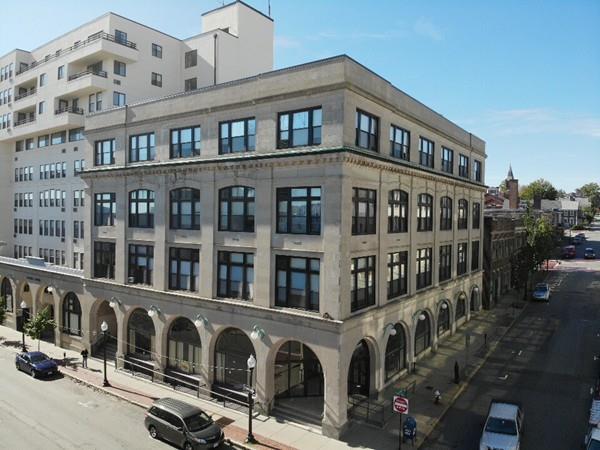 693 Purchase Street - Photo 1