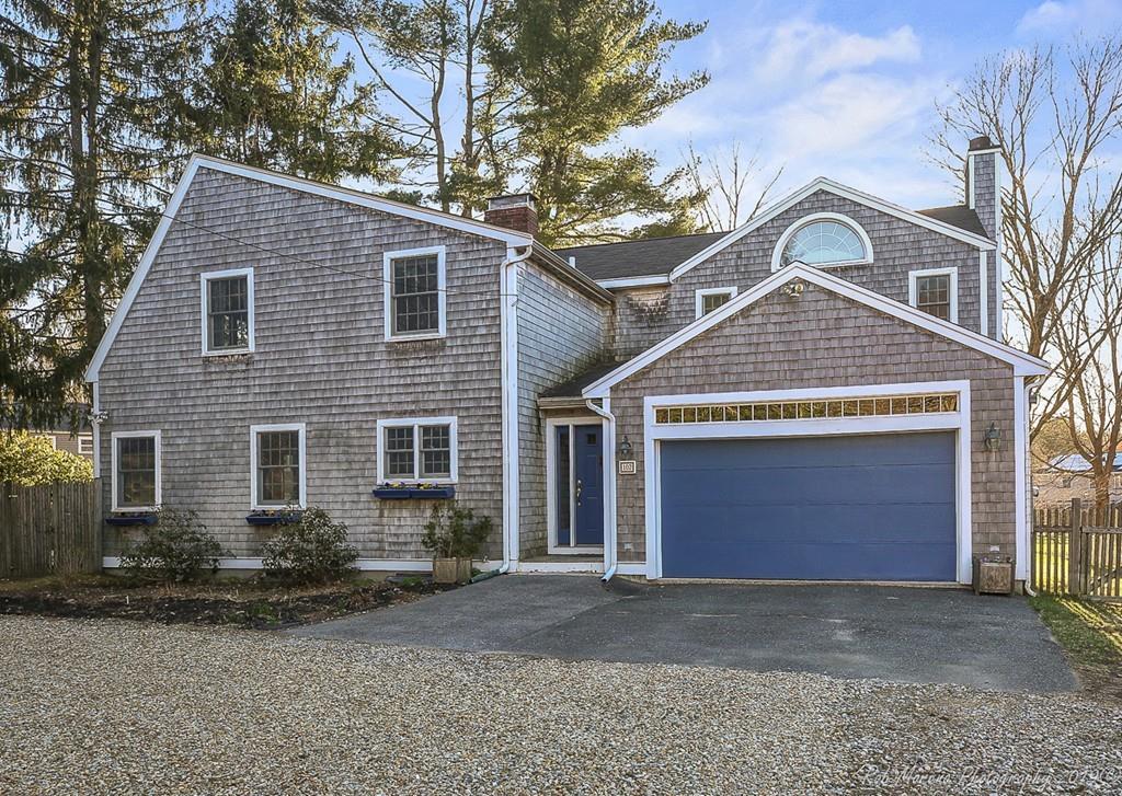 102 Hart Street - Photo 1