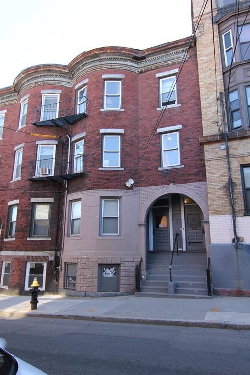 11 Linden St - Photo 1