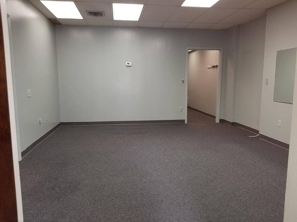 130 Sylvan - Photo 1