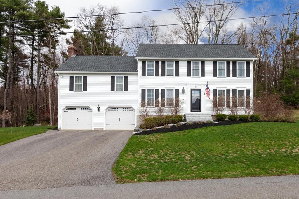19 Stearns Lane - Photo 1