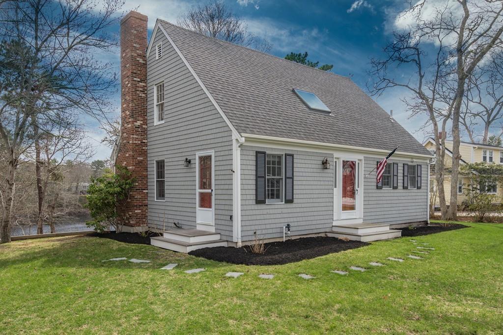 142 Pond Street - Photo 1