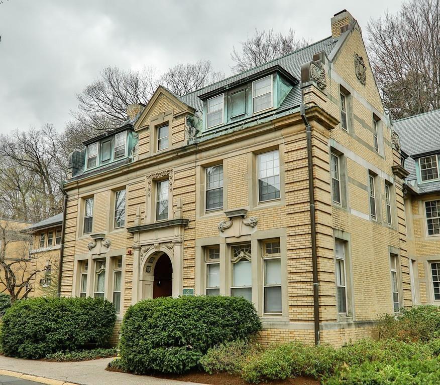 65 Glen Road - Photo 1