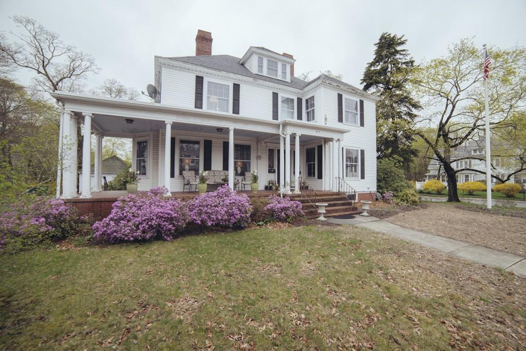 310 Adams St - Photo 1