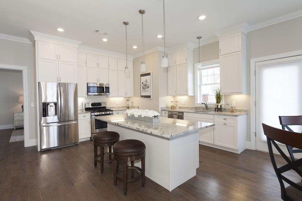 8 Island Court "The Jefferson" - Photo 1