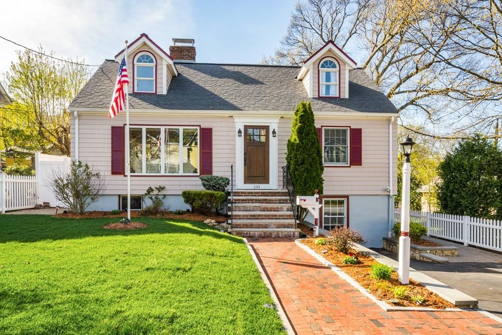 133 Robbins Rd - Photo 1