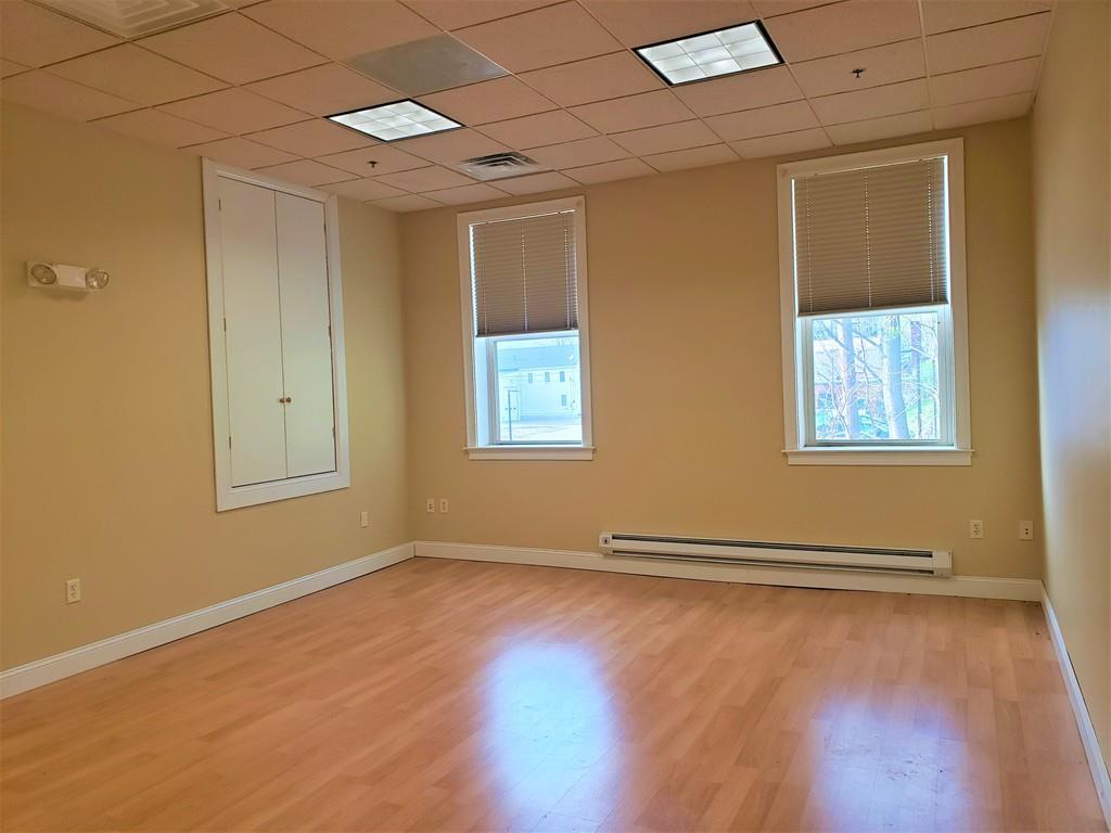 486 Chestnut St - Photo 1