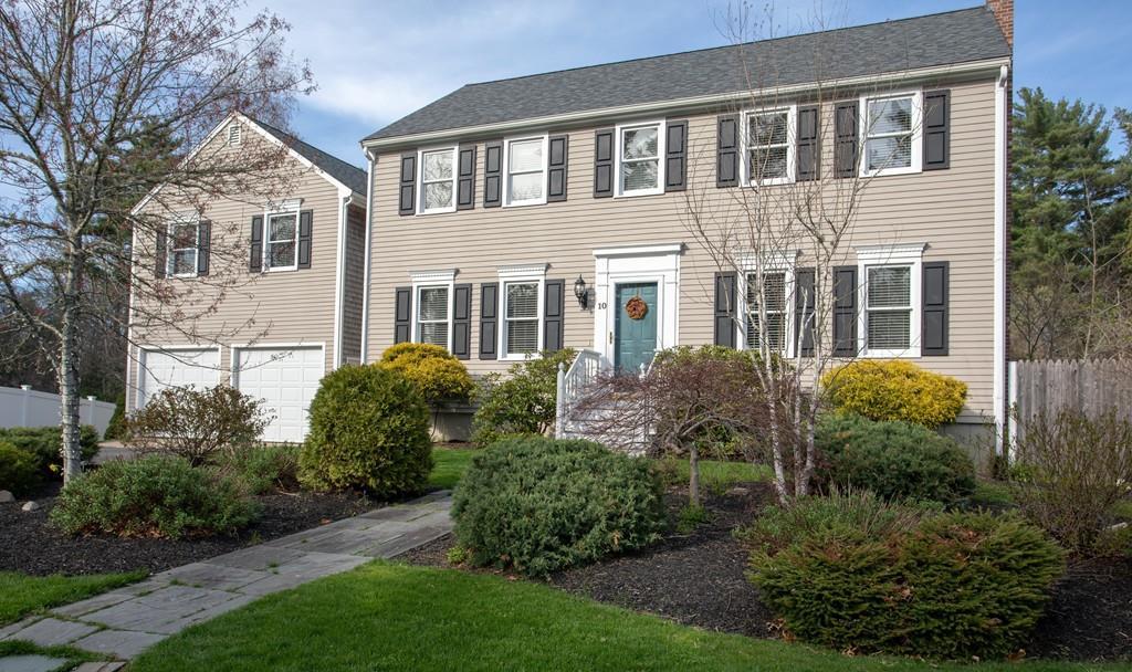 10 Jenna Dr - Photo 1