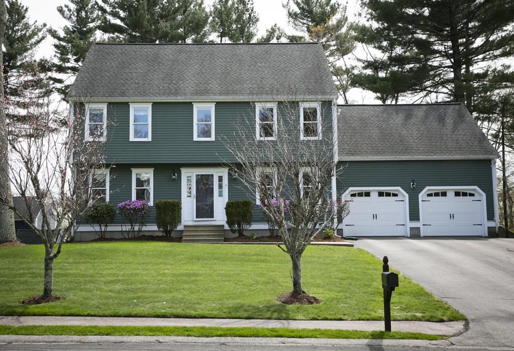 6 Patricia Dr - Photo 1
